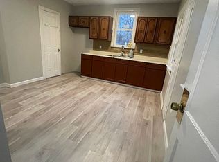 1002 E 143rd St, Cleveland, OH