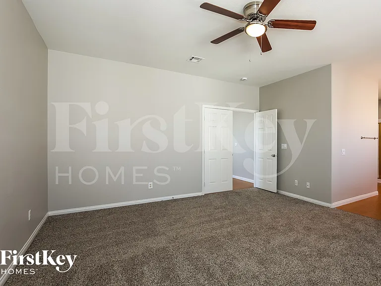 3600 N Tomsik St — Photo 9