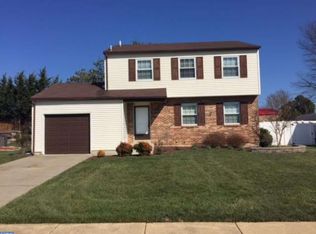 150 Kane Dr, Newark, DE 19702