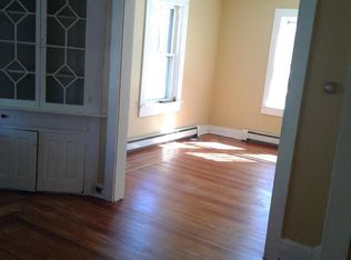 63 School St, Killingly, CT 06239