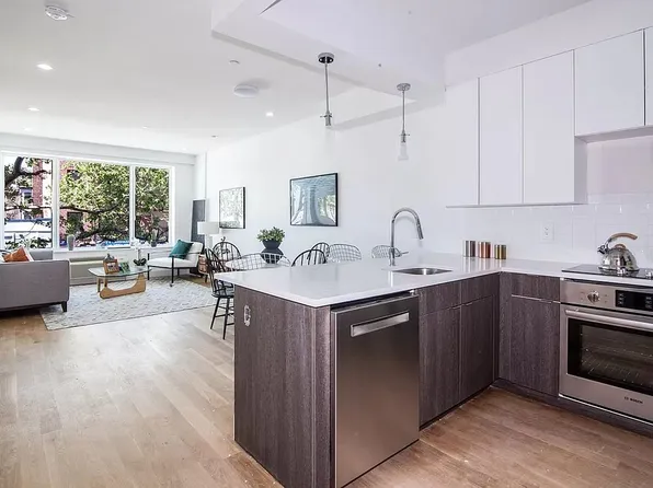 806 Dekalb Ave #4C, Brooklyn, NY 11221