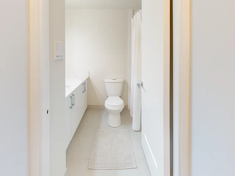 61 McEwen Ave — Photo 20