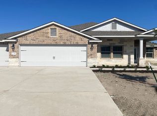 136 Tom Kite Dr, Burnet, TX 78611