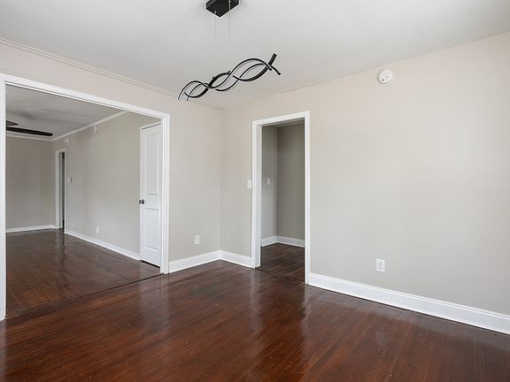 KH_1854BroadwellSt_Web-2191_04032023