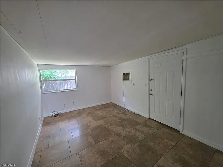 2103 Unity Ave — Photo 13