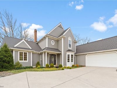 40 Solether Ln, Chagrin Falls, OH, 44022