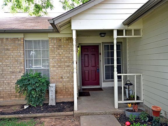 2nd image of 8703 Pineridge Dr #B