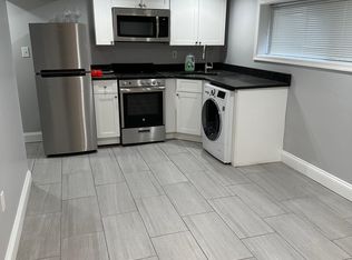 647 Girard St NE, Washington, DC 20017