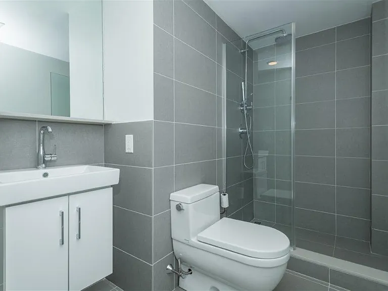 338 Harvard St #2 — Photo 15