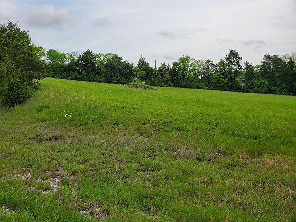 3rd image of 6762 N Us127