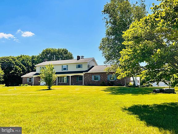 2nd image of 2068 Earlystown Rd