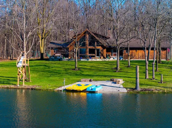 1536 S Riverwood Dr, Wabash, IN 46992