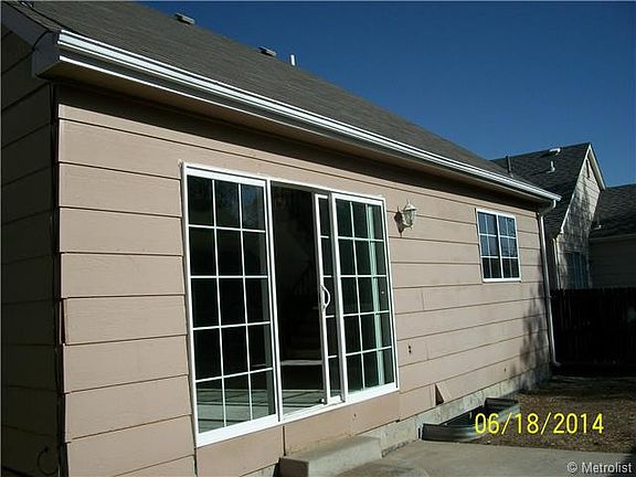 4th image of 4582 Malaya St