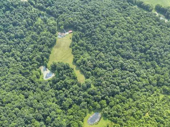 8879 National Rd, Thornville, OH 43076