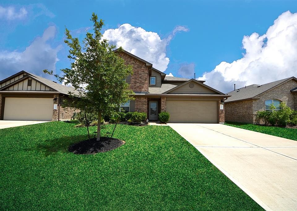 1st image of 2915 McDonough Way
