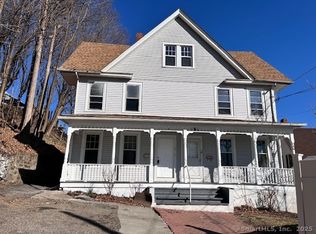 1 Crescent St, Ansonia, CT 06401