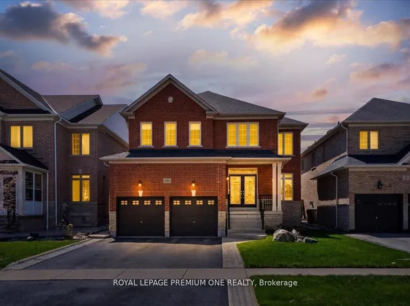 30 Monabelle Cres, Brampton, ON L6P 1W5