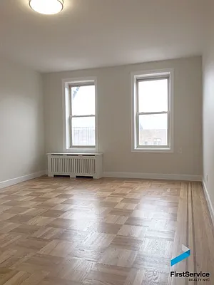 Rented by FirstService Realty (legacy) | media 23