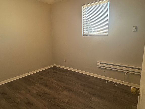 4th image of 1942 N Lincoln Ave APT 3R