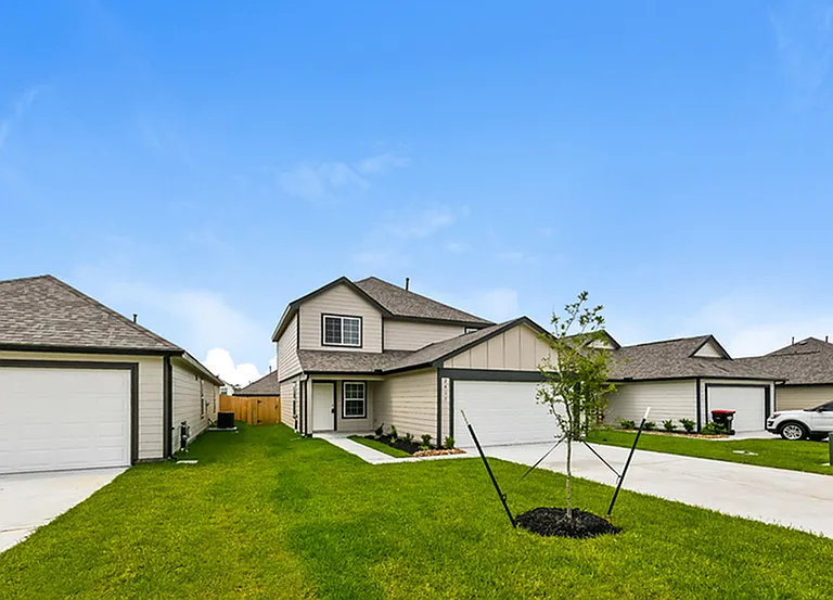 2417 Flathead Dr — Photo 3