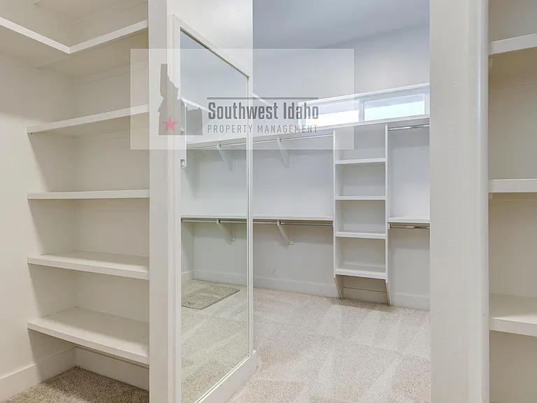 476 W Buroak Dr — Photo 33
