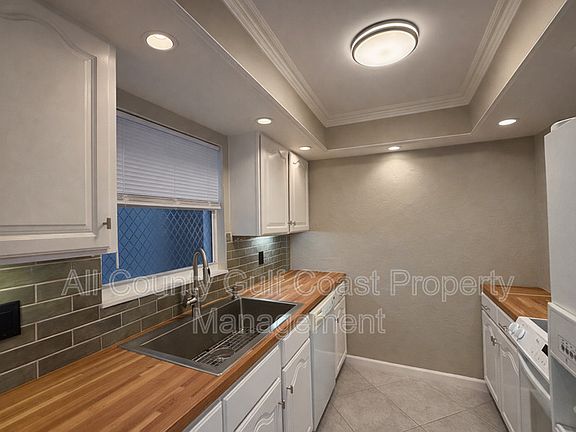 2nd image of 232 Saint Augustine Ave APT 403
