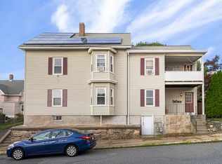 19 Chrome St, Worcester, MA 01604