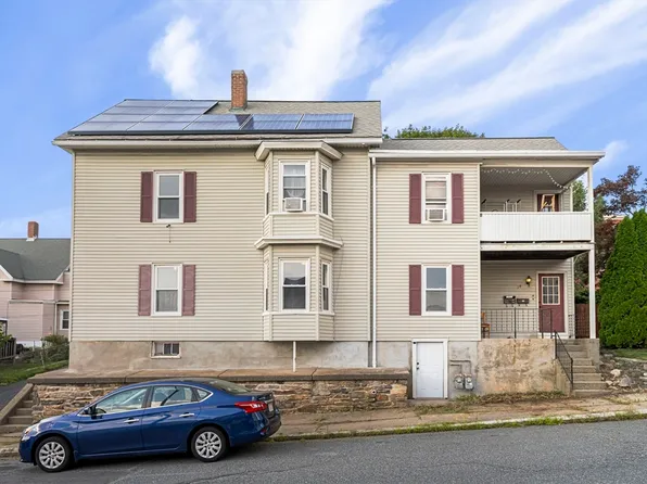 19 Chrome St, Worcester, MA 01604