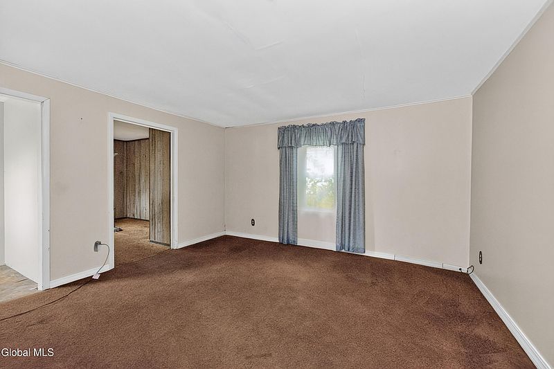 4th image of 6 George Street