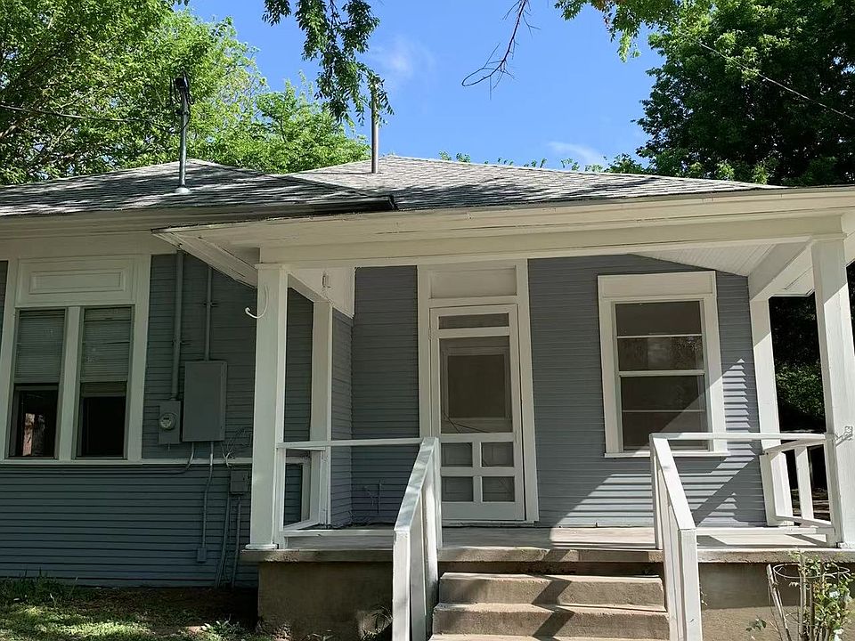 1st image of 305 E Columbia St #1