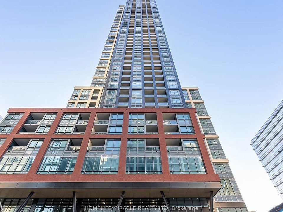 1st image of 108 Peter St #1322