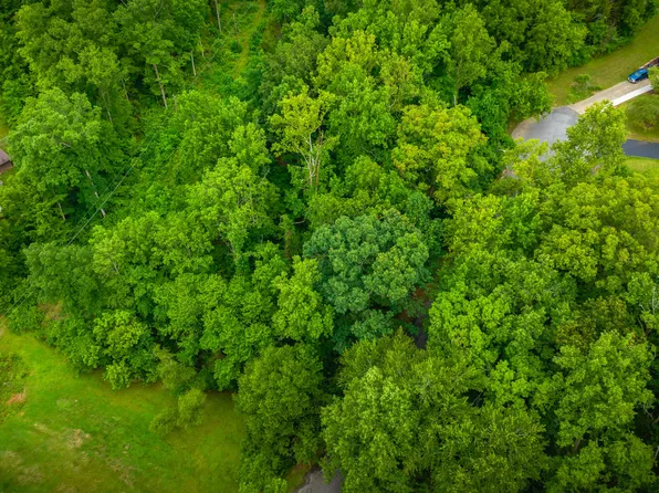 Kimbark Ln, Kingsport, TN 37660