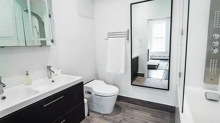 Rented by J Misrahi Realty Corp | media 46