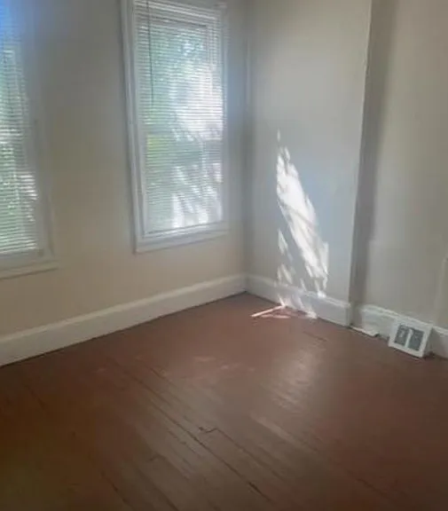 926 Forrester Ave — Photo 10