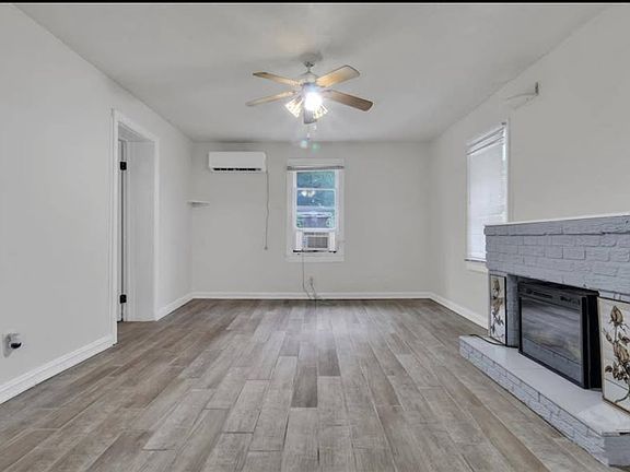 3rd image of 412 N 16th St