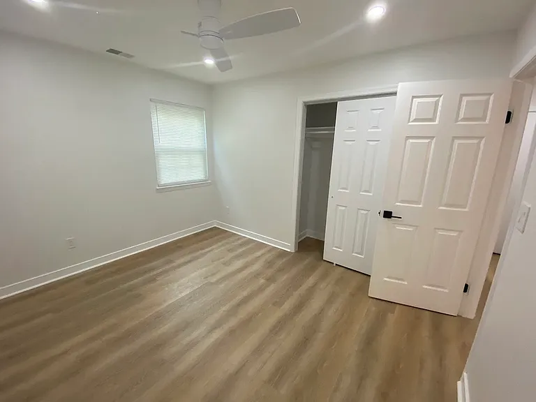 977 Water Oak Ct — Photo 52