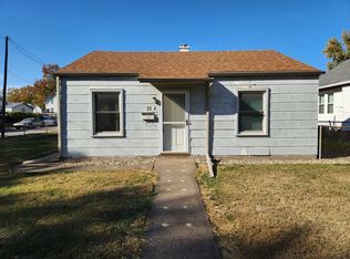 2344 Jackson Ave, Davenport, IA 52802