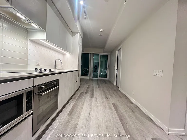 7890 Jane St #2808 — Photo 3