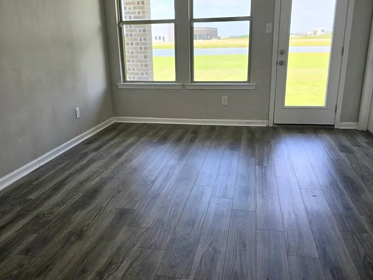 4410 Lake Crest Dr — Photo 11