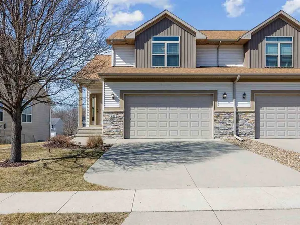 247 S Stewart St, North Liberty, IA 52317