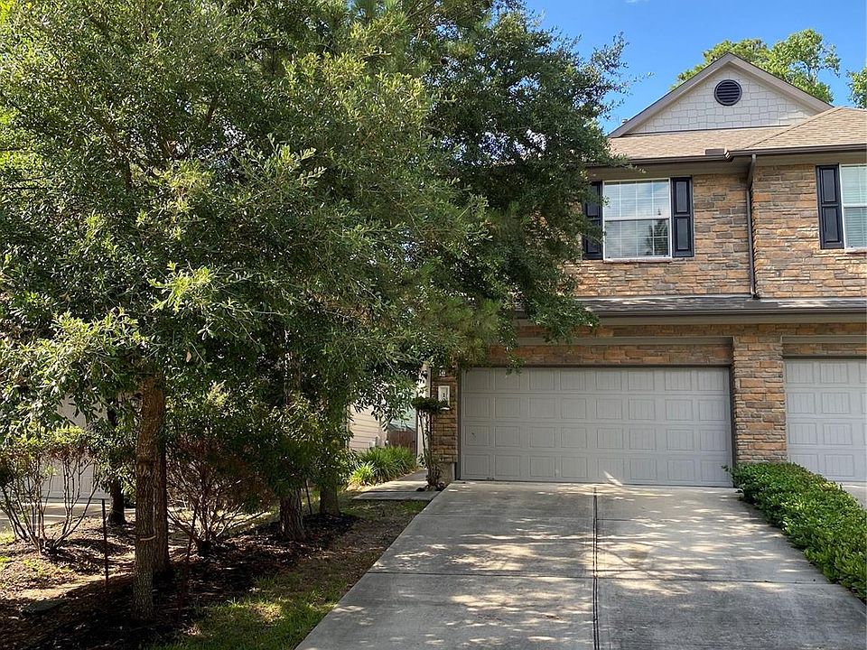 1st image of 10 Fairlee Ct