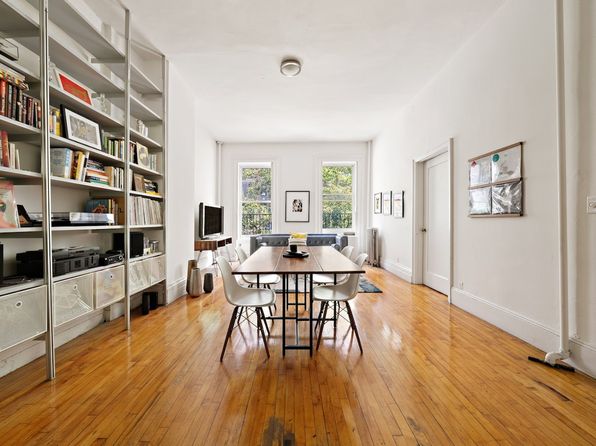 452 W 23rd St APT 2A