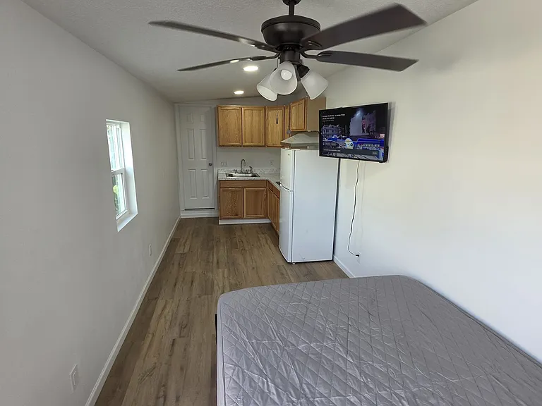 140 Oak Dr — Photo 5