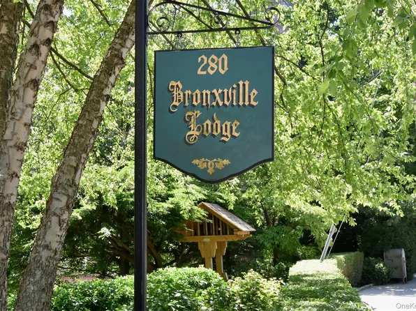 280 Bronxville Road #5W, Bronxville, NY 10708
