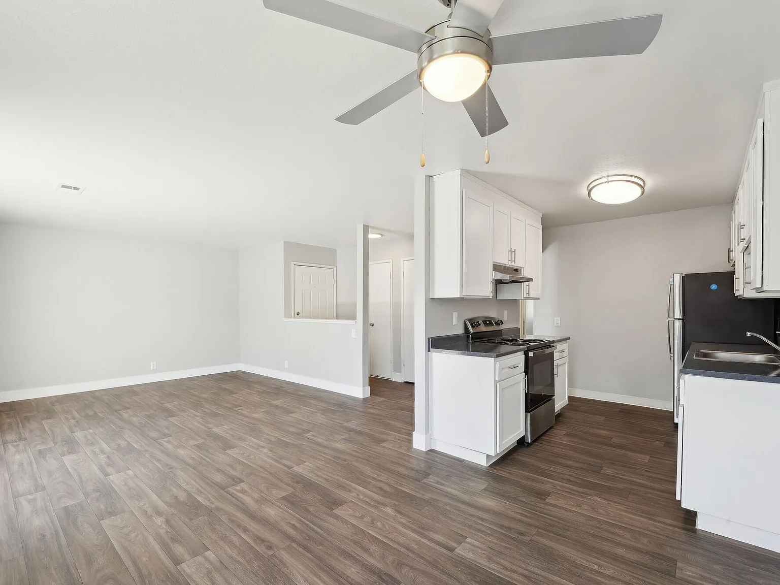 Kentwood Apartments — Photo 3