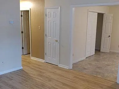 489 Penny Ln — Photo 13