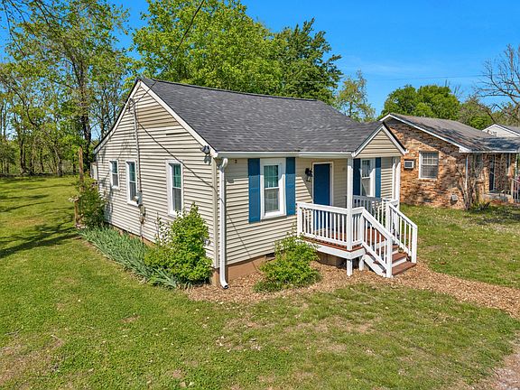 3rd image of 606 Hadleys Bend Blvd