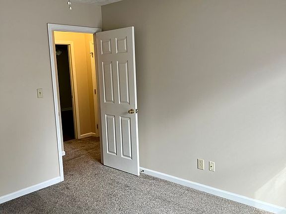 5th image of 2847 Copenhagen Dr
