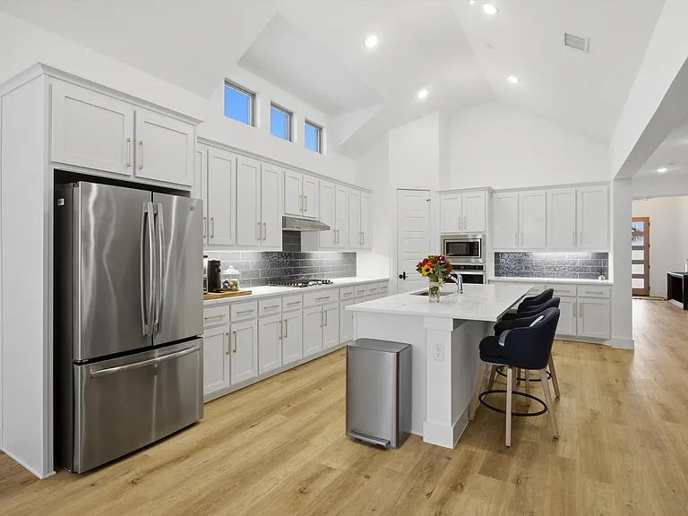 6033 Strada Cv — Photo 12