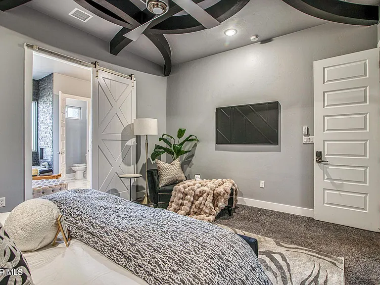 6716 Rio Haciendas Cir — Photo 40